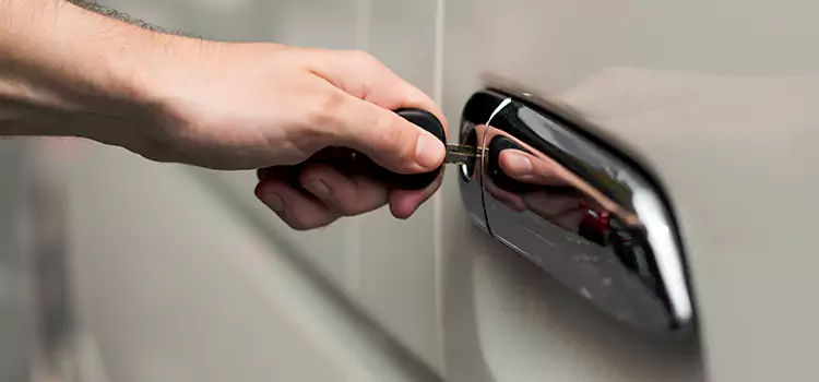Why Choose Our Auto Locksmith Team in Sunset, FL?
