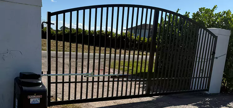 Driveway Fence Repair Sunset